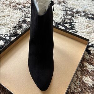 J. Crew Black Suede Metropolitan Suede Ankle Boots 8.5/39